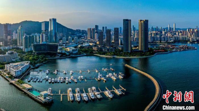 深圳市蛇口濱海文化創(chuàng)意街區(qū)。 廣東省文旅廳 供圖